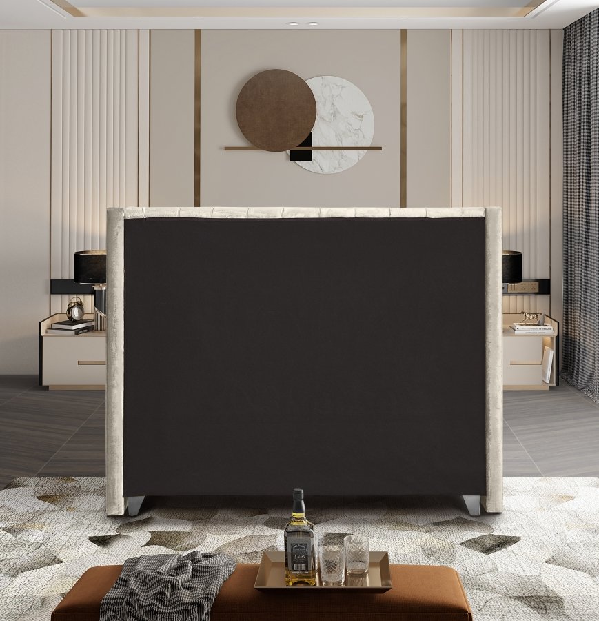 FH-5892 Bed view 2